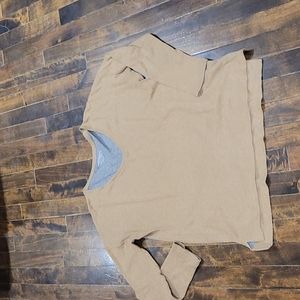 Women's light and super soft v neck sweater